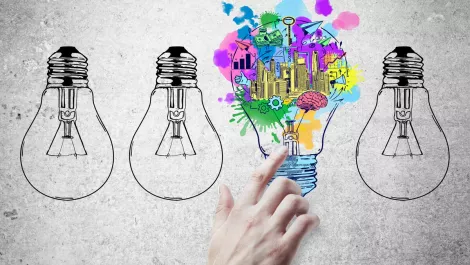 Mark Zuckerberg posts first tweet since 2009