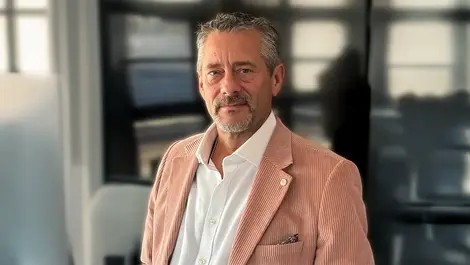 Ps   gavin laybourne   headshot