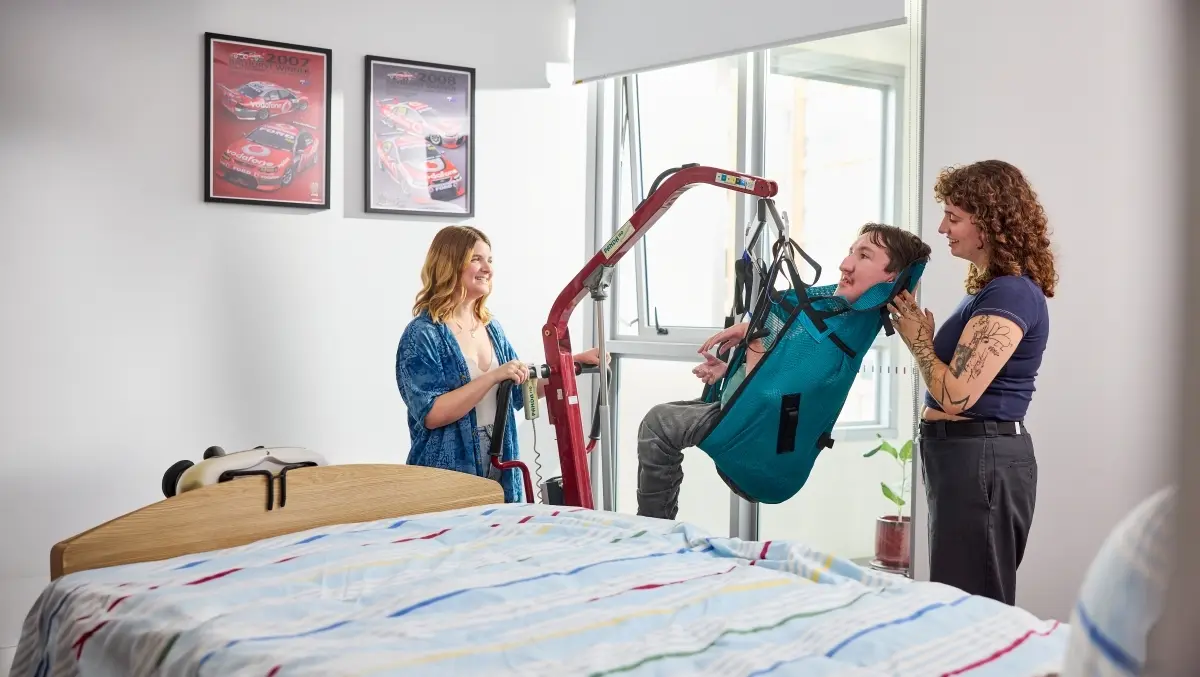 20251210 hireup thomas162491 extended