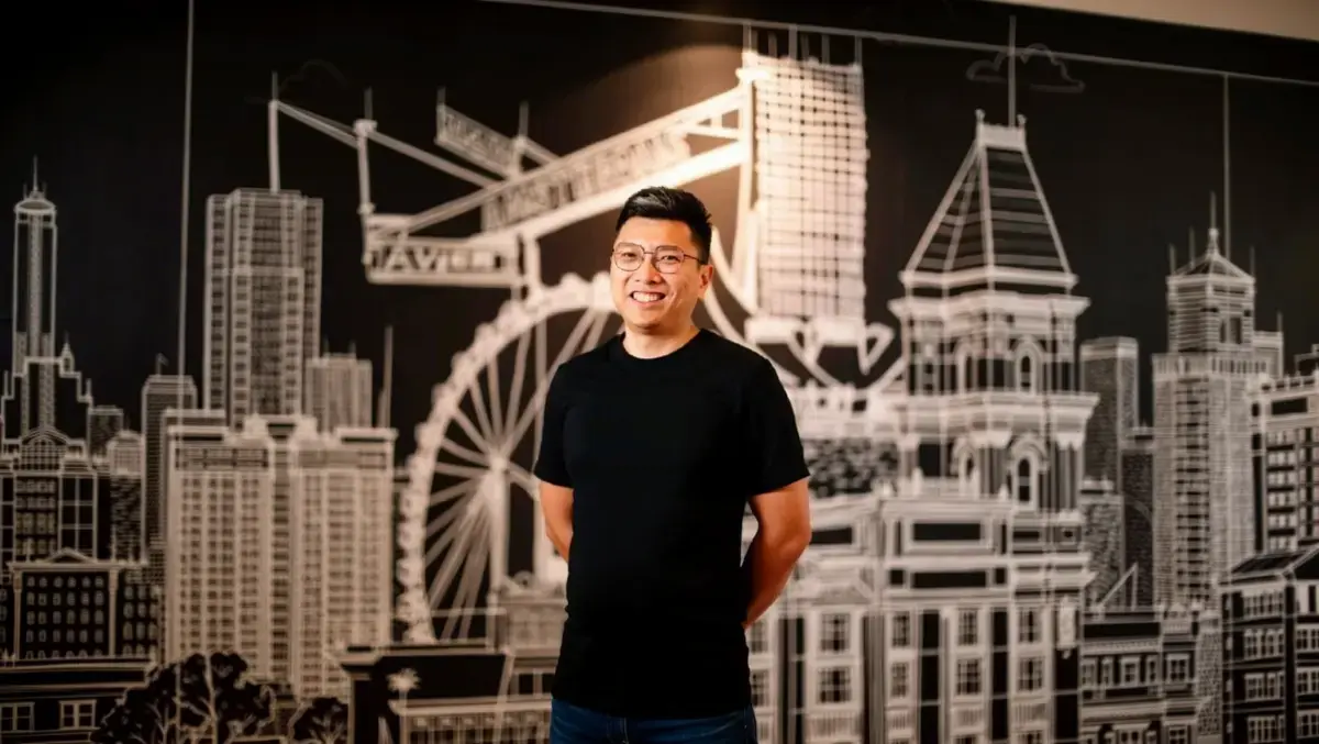 Adyen report finds Singapore shoppers split by age